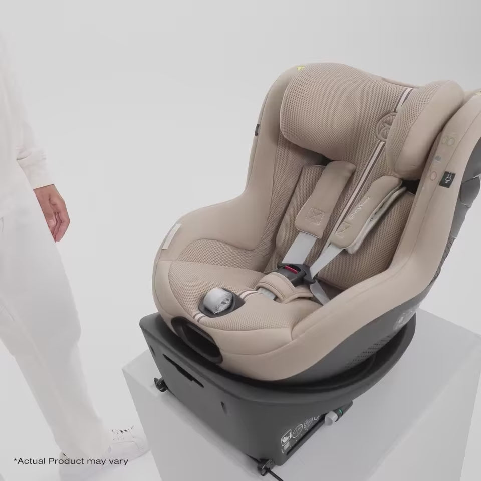 Load video: Cybex® Car Seat Sirona G3 i-Size (40-105cm) PLUS Stone Grey
